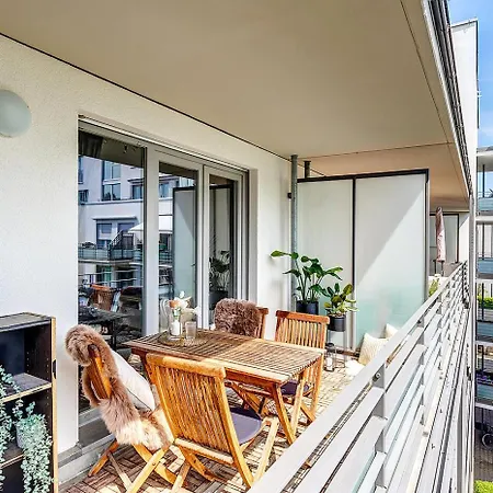 2br Arnulfpark - What'app - 0034-656-619-782 - For Reservations! Lägenhet *