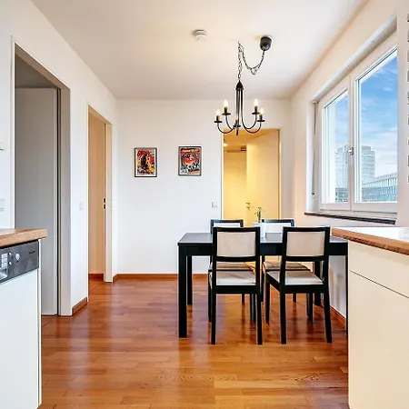 2br Arnulfpark - What'app - 0034-656-619-782 - For Reservations! Apartment