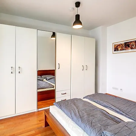 2br Arnulfpark - What'app - 0034-656-619-782 - For Reservations! *